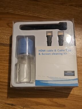 HDMI Cable & Screen Cleaning Kit - Blue/Clear